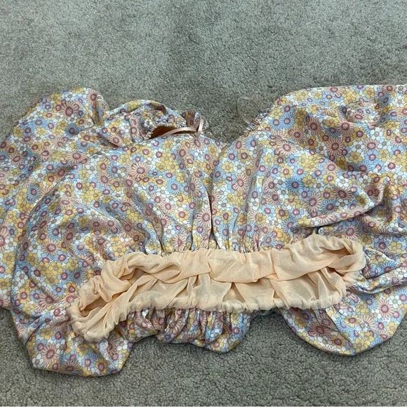 Floral Off-Shoulder Ruffle Top - Picture 8 of 13